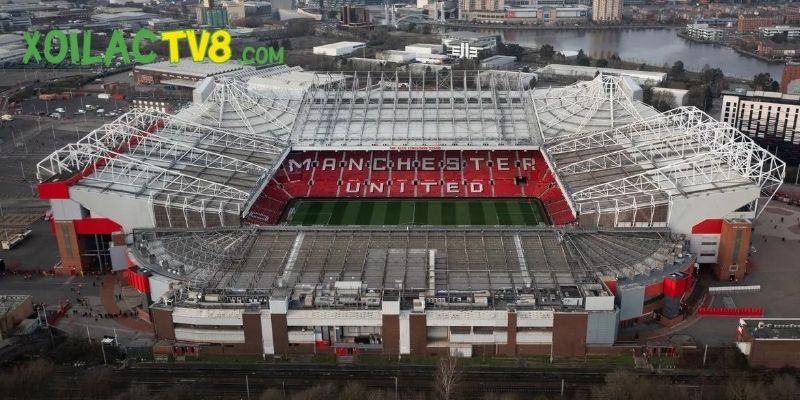 Cải Tạo Old Trafford